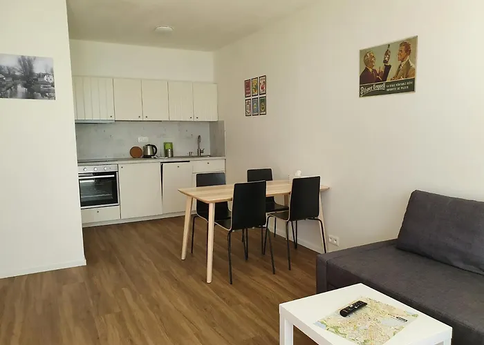 Modern With Terrace And Garage In The Center *